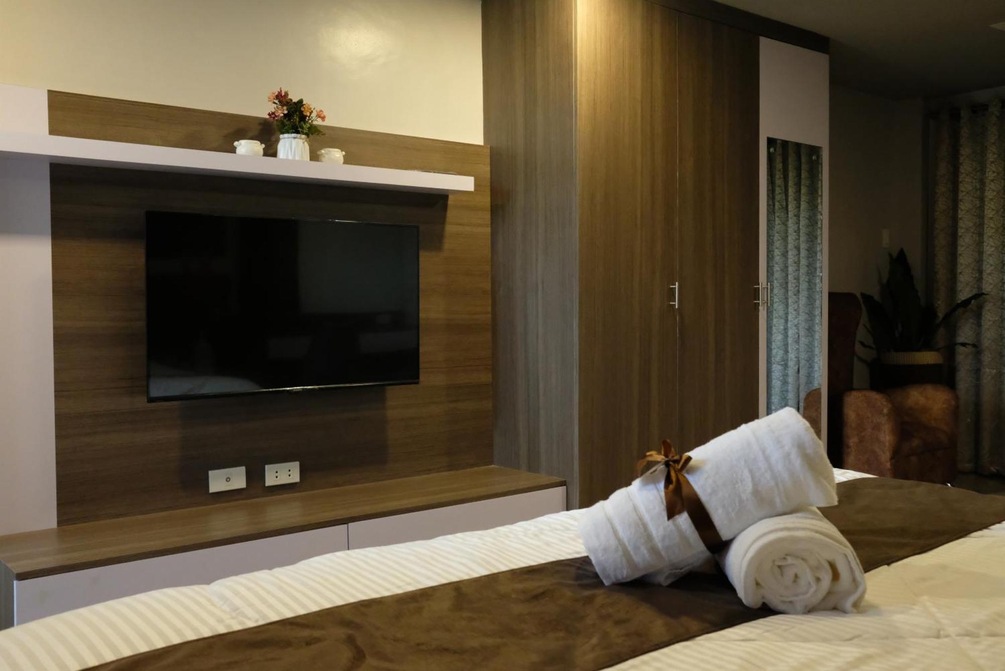 Vieda Hotel Caticlan Ngoại thất bức ảnh